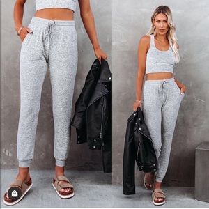 VICI Live Cozy Jogger SET in size S- light grey